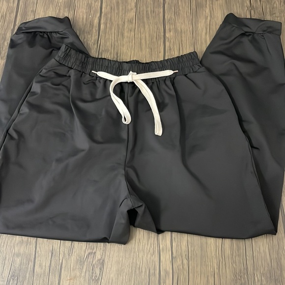 Shein Bundle - Picture 4 of 7